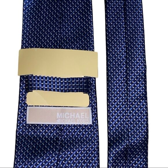 Michael Michael Kors Blue Silk Tie - Picture 8 of 8